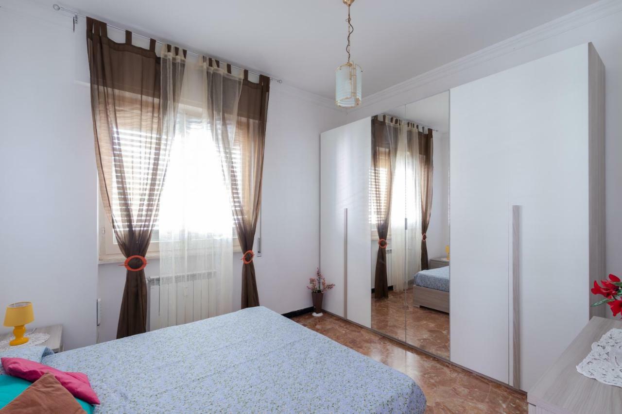 Apartamento House Henry Vado Ligure Exterior foto